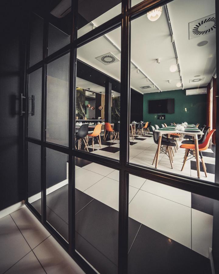 Kelman Inn Global Нова Сул Екстериор снимка